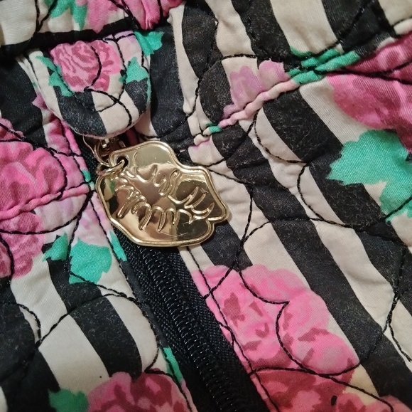 Betsey Johnson Quilted Weekender Duffel Bag - Picture 4 of 8